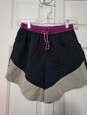 Lululemon Evergreen Nylon Shorts Size 2 Blue Purple Beige